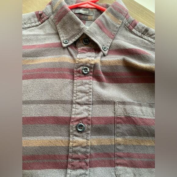 Eddie Bauer Men's Med Relaxed Fit Grunge Cozy Flannel Button Down Shirt Cowboy - Picture 4 of 10